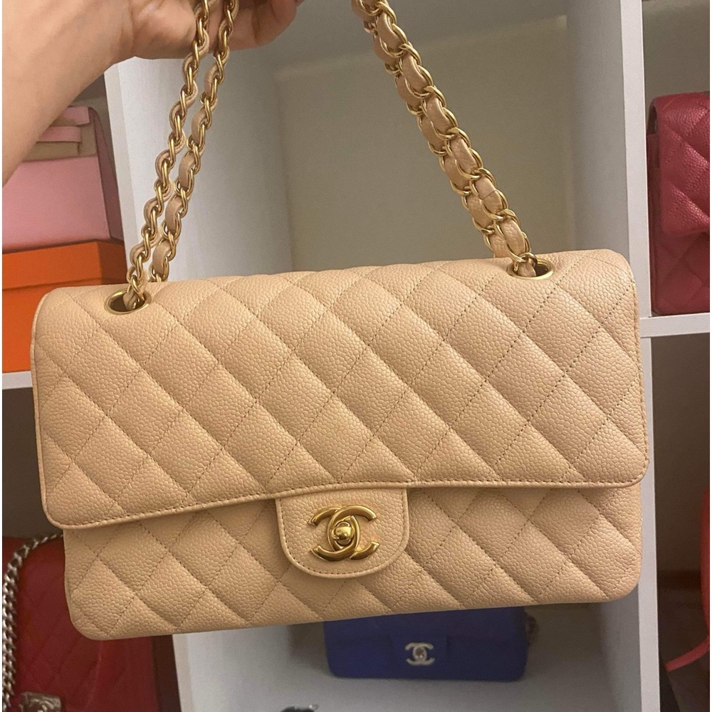Chanel Classic beige medoum
